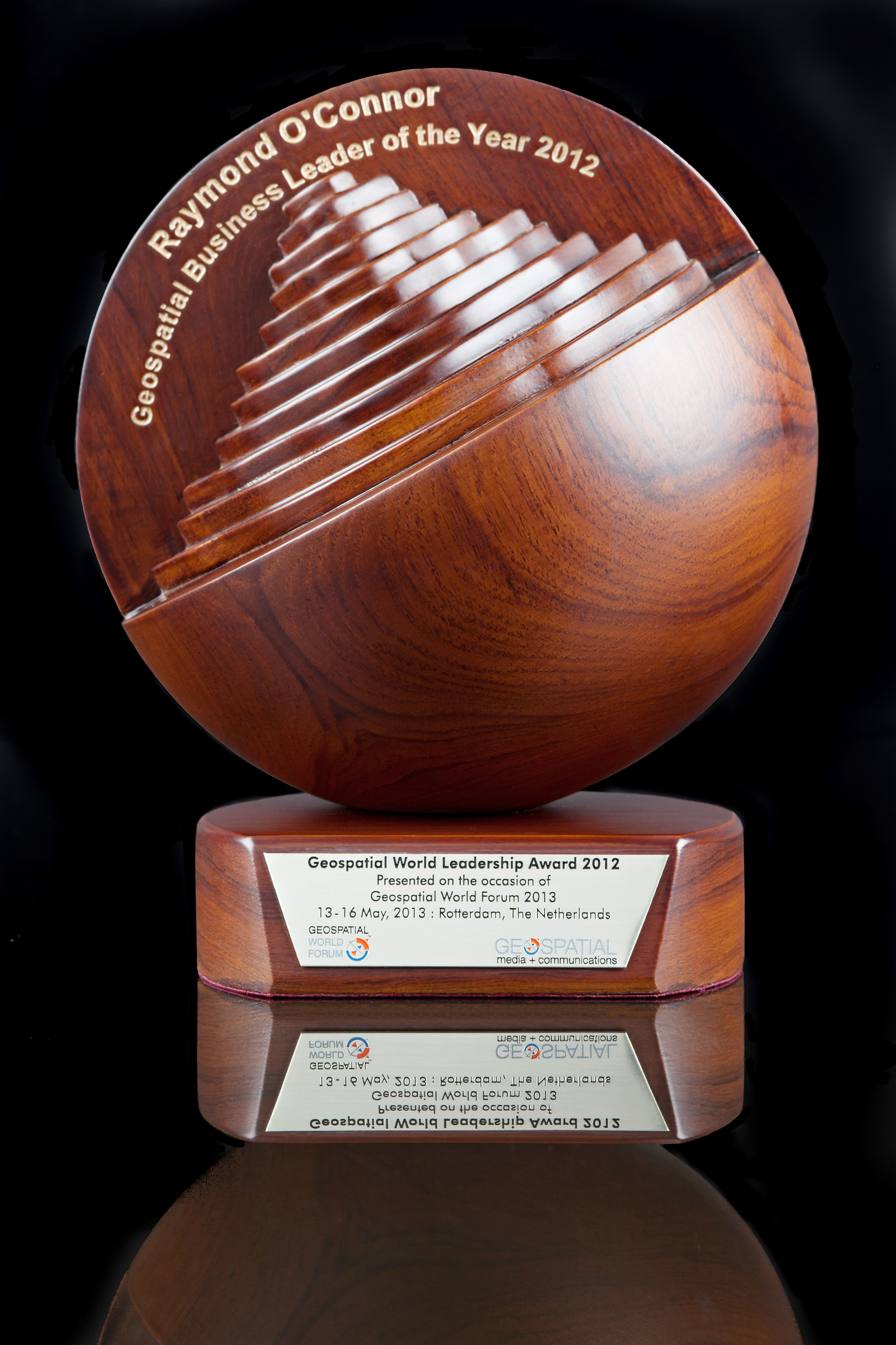 Rermag Com Sites Rermag com Files Uploads 2013 05 Gw Award Topcon 1