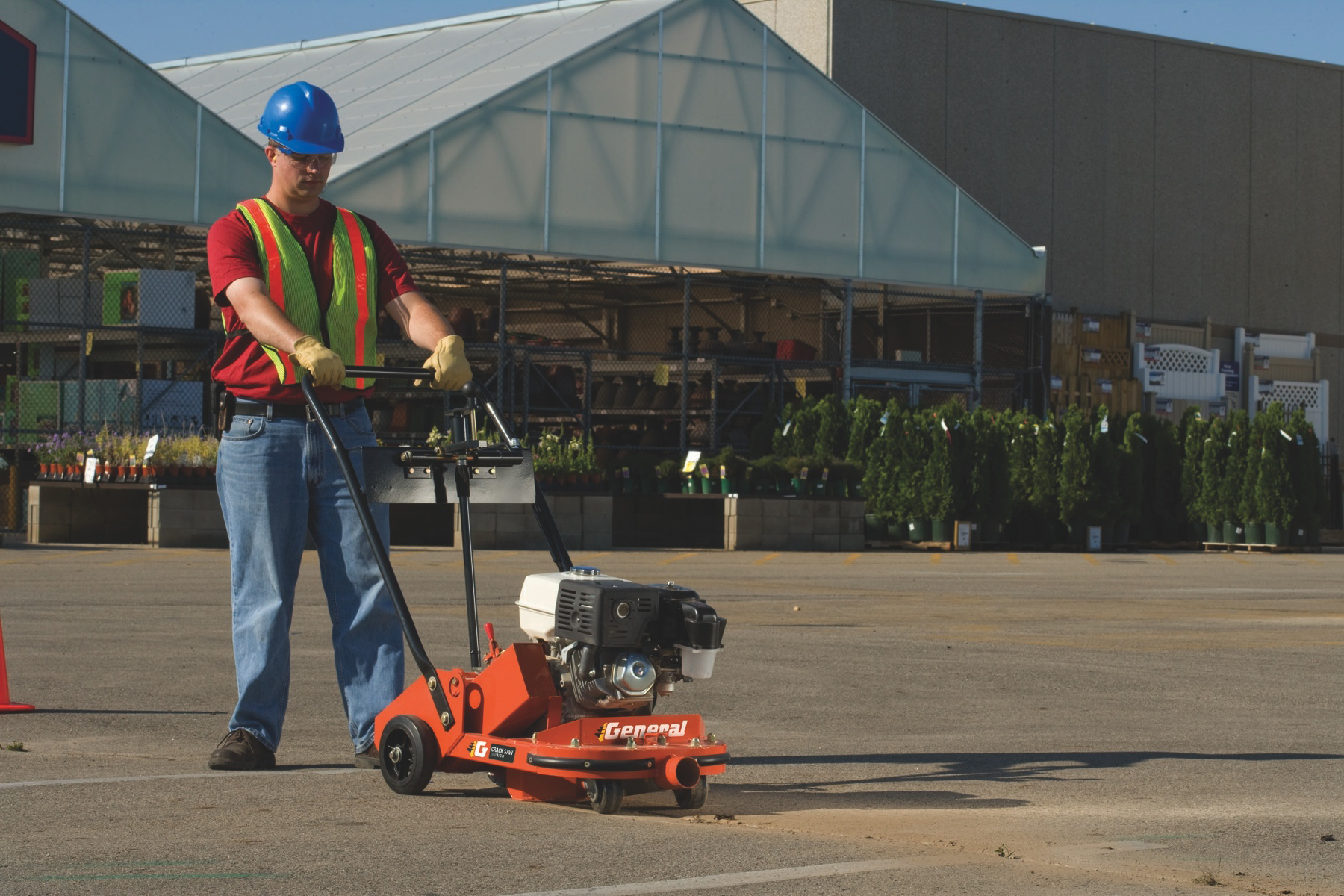 Rermag Com Sites Rermag com Files Uploads 2013 06 Ps Concrete Masonry Saws General Cs8 Gh