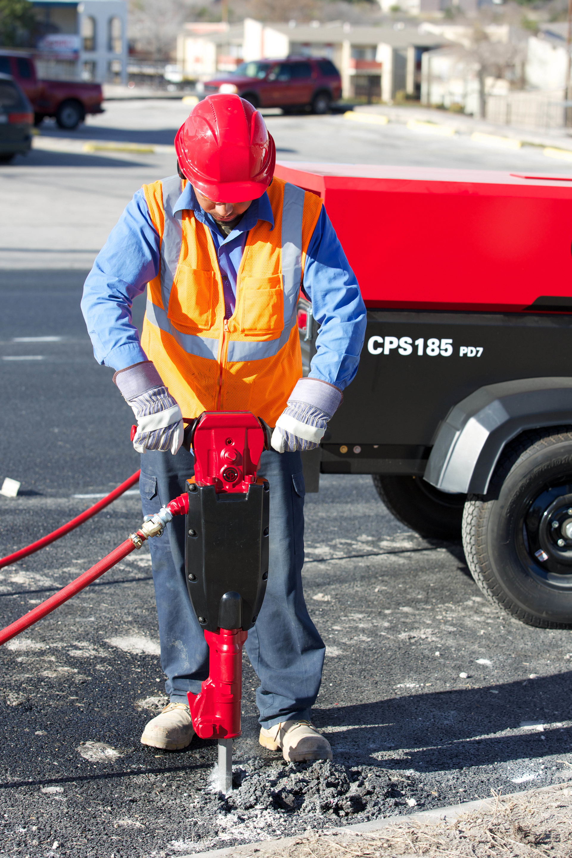 Rermag Com Sites Rermag com Files Uploads 2013 10 Chicago Pneumatic 1290