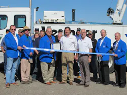 Rermag Com Sites Rermag com Files Uploads 2013 11 Vermeer Midland Ribbon Cutting Rermag Com Sites Rermag com Files Uploads 2013 11 Vermeer Midland Ribbon Cutting
