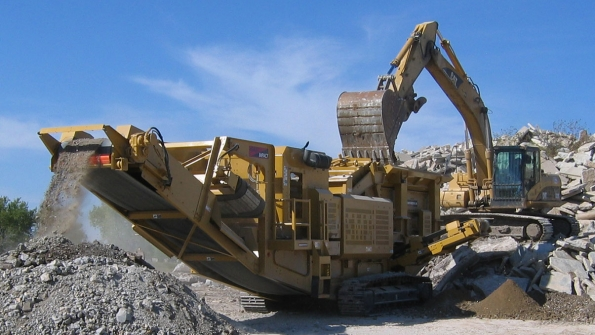 Screen Machine Industries Acquires Grinder Manufacturer Diamond Z