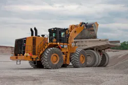 Cat 990K Aggregate Handler.jpg
