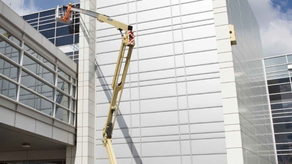 Product of the Week X500AJ and X600AJ JLG Compact Crawler boom lifts