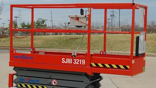 CTechrsquos first refurbished scissorlift is delivered to Hamilton Rental