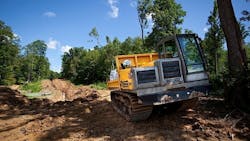 The Terramac RT9 rubber track crawler carrier does not require oversize permitting for transport The Terramac RT9 rubber track crawler carrier does not require oversize permitting for transport
