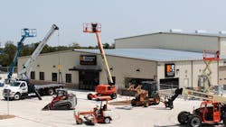 HampE39s new San Antonio branch is a 26535squarefoot facility on 65 acres with a 12bay repair shop HampE39s new San Antonio branch is a 26535squarefoot facility on 65 acres with a 12bay repair shop