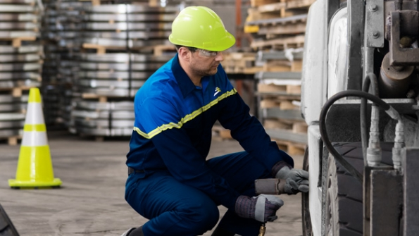 A Solideal Onsite Service technician at work