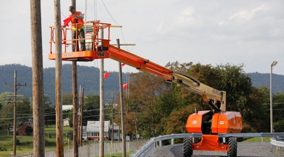 Strong sales of aerial work platforms more than offset slow sales of telehandlers in JLG&apos;s fiscal third quarter and the first nine months of the fiscal year.