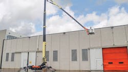 JLG39s X1000AJ compact crawler boom was previewed at this year39s Rental Show in New Orleans JLG39s X1000AJ compact crawler boom was previewed at this year39s Rental Show in New Orleans