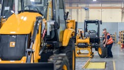 JCB factory workers assembling telehandlers in Savannah Ga JCB factory workers assembling telehandlers in Savannah Ga