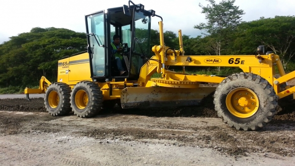 Finning is the first Canadian Cat dealer to be a dealer for NorAm motor graders Finning is also a major rental player