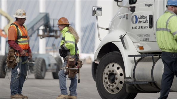 With tailwinds from five major acquisitions United Rentals expects revenues between 915 billion and 955 billion in 2019