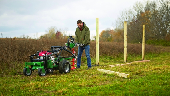 Billy Goat39s hydro drive selfpropelled auger