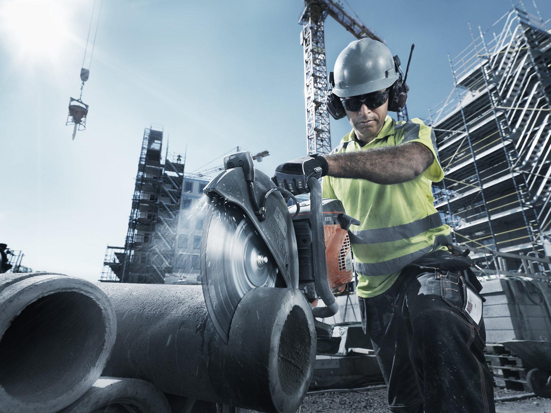 Husqvarna HC750-0070_small.jpg