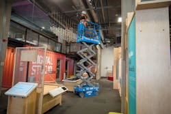 Genie GS-1330m Scissor Lift.jpg Genie GS-1330m Scissor Lift.jpg