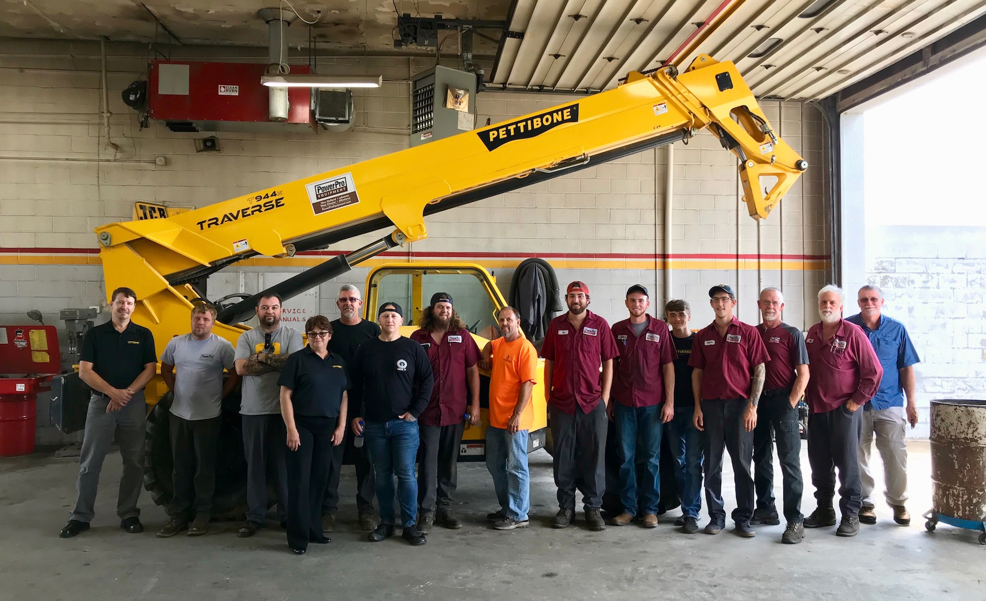 Pettibone_X-Series_ServiceSchool_1.jpg