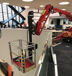 Reachmaster B35 EB over ledge and down.png Reachmaster B35 EB over ledge and down.png