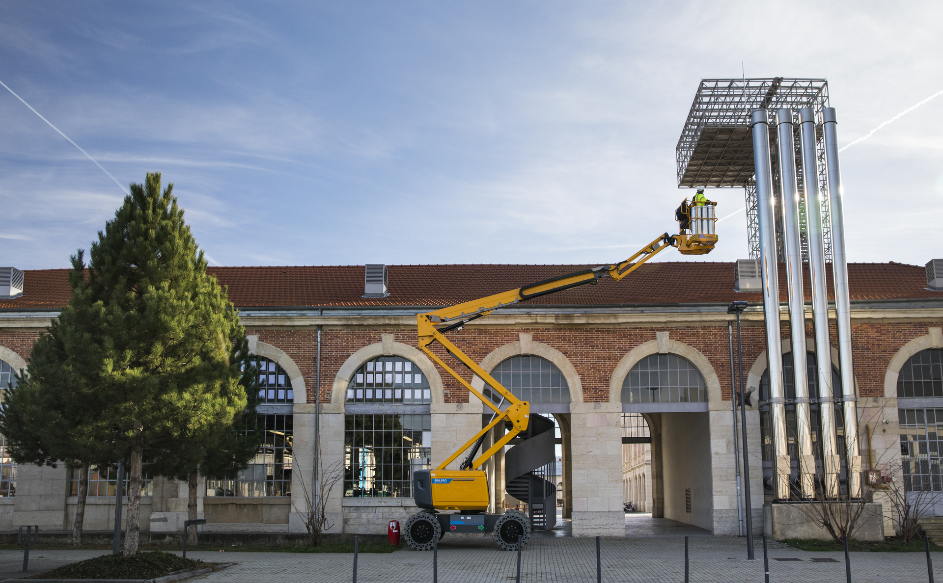 HA20 LE Application06.jpg