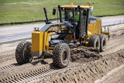 JD_672GP SmartGrade Motor Grader_1.jpg JD_672GP SmartGrade Motor Grader_1.jpg