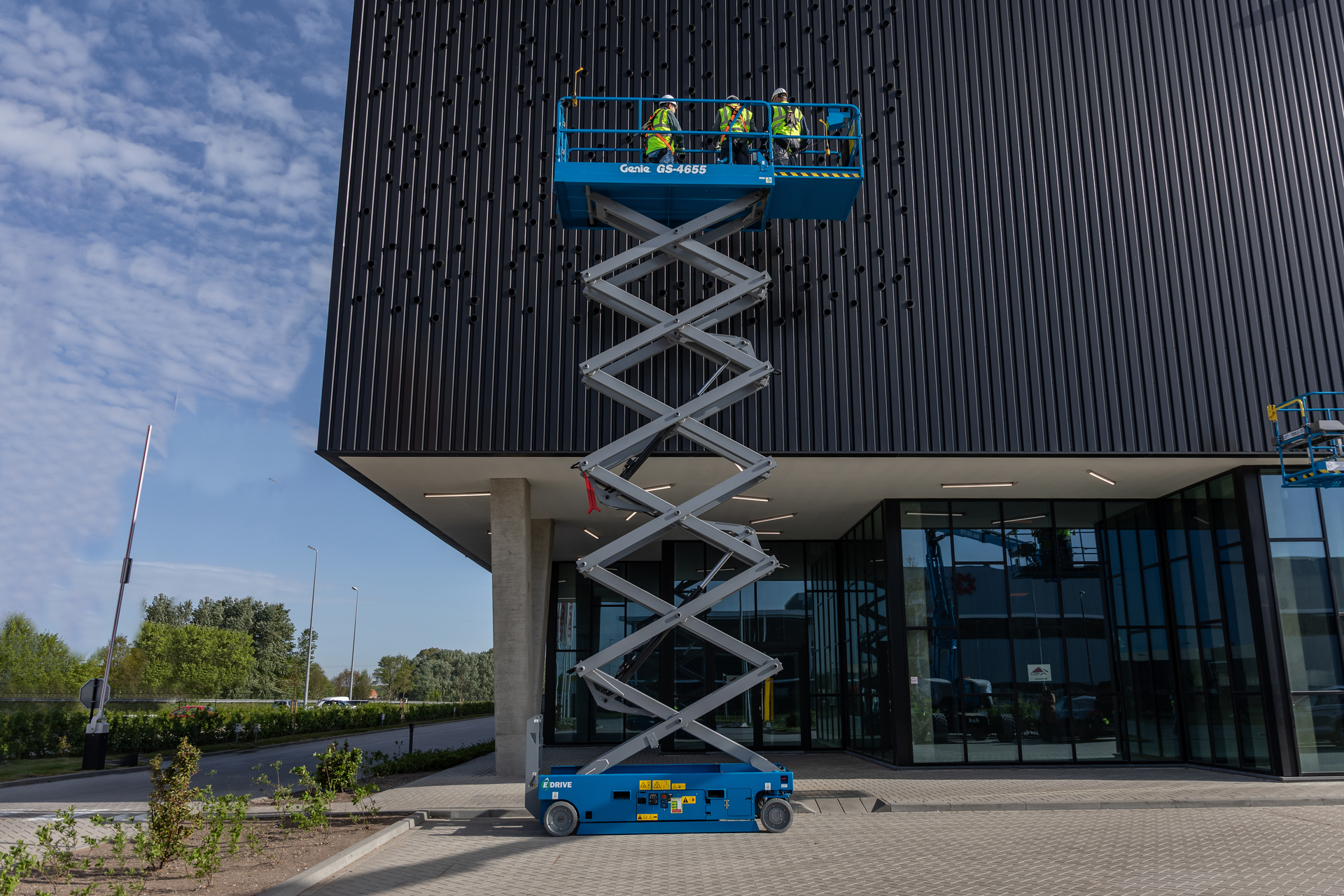 Genie GS-4655 scissor lift1.jpg