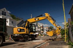 Cat Wheeled Excavator 10617127.jpg Cat Wheeled Excavator 10617127.jpg