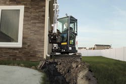 Bobcat E20_Trenching_by_House-215076-133797-hr.jpeg Bobcat E20_Trenching_by_House-215076-133797-hr.jpeg