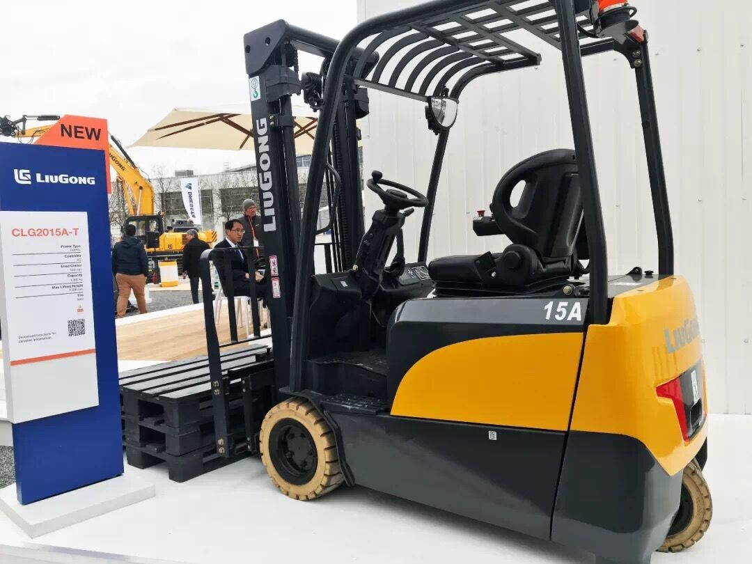 07 2015 A 5e288e74f0e1c