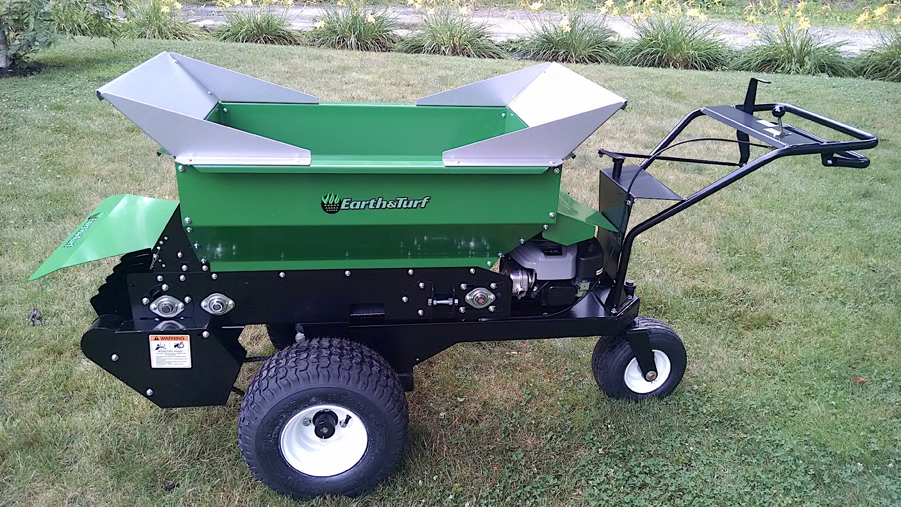 Earth & Turf’s Model 60SP topdresser Rental Equipment Register