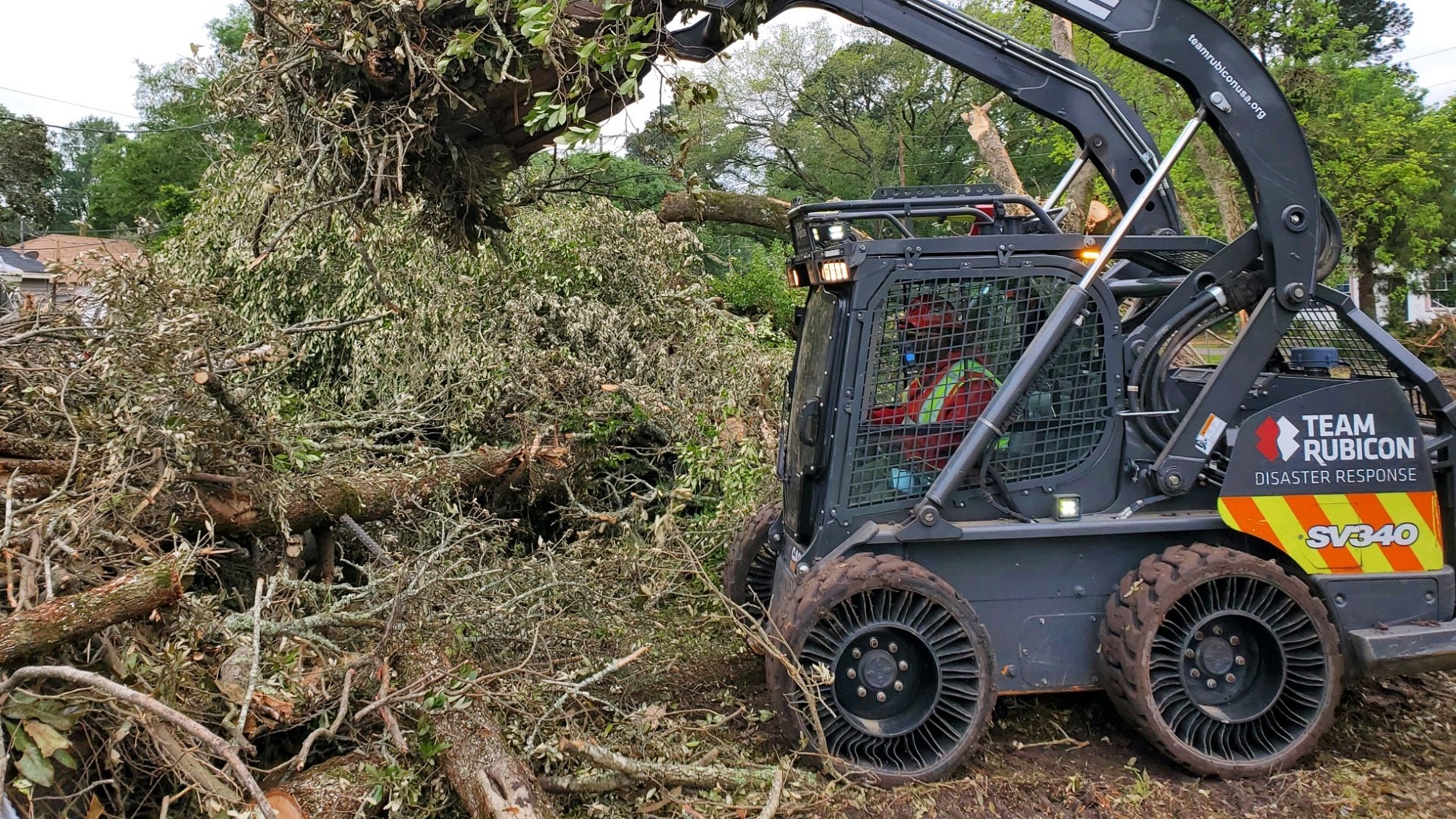 Case Sv 340 Team Rubicon Louisiana Cleanup 2020 5edbe293a9bd6