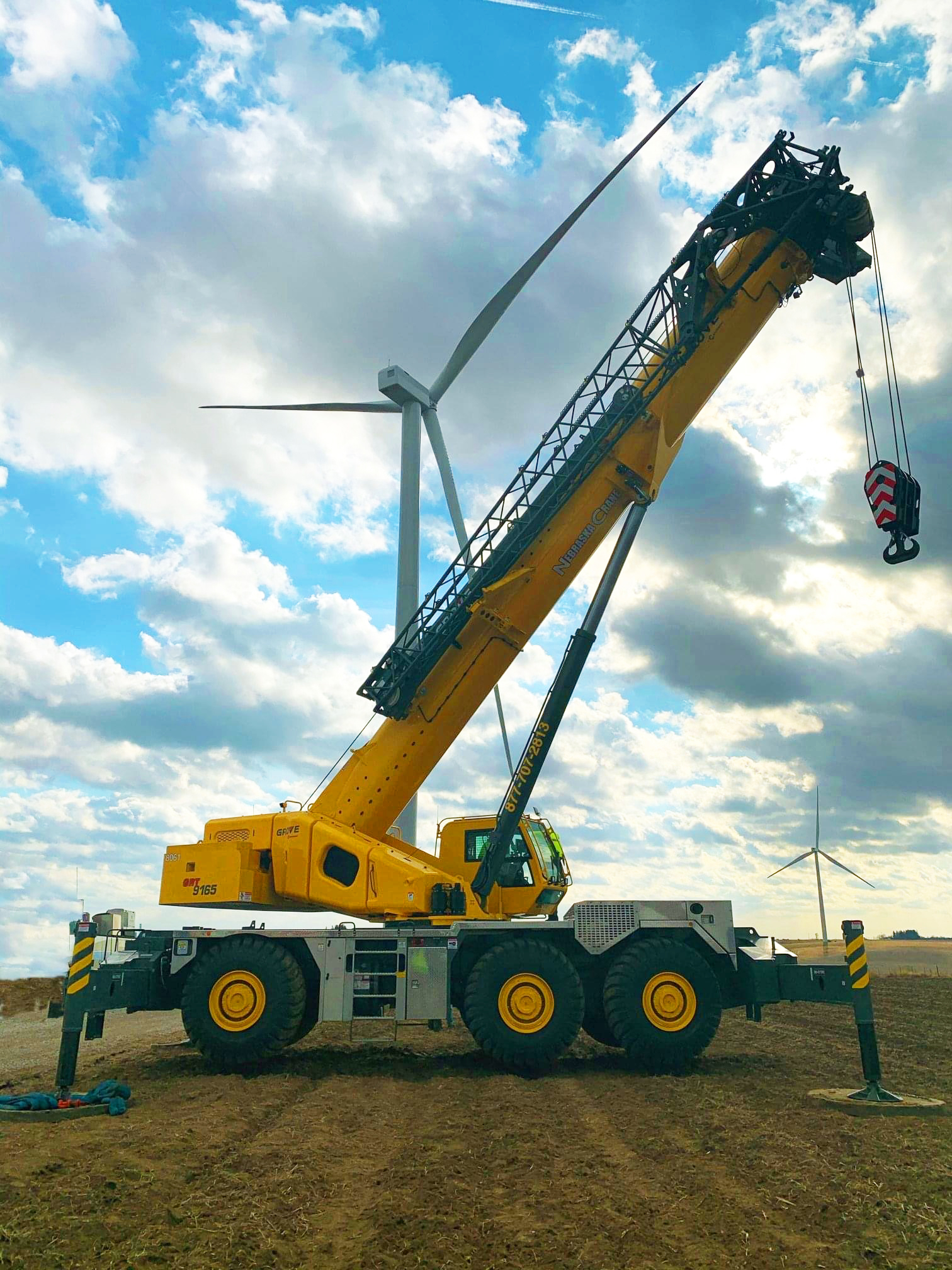 Nebraska Crane Adds Strength And Flexibility To Its Fleet With A Grove Grt9165 1 Wind Turbine 5ee3e13d5adc6