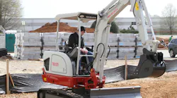 Takeuchi Tb225