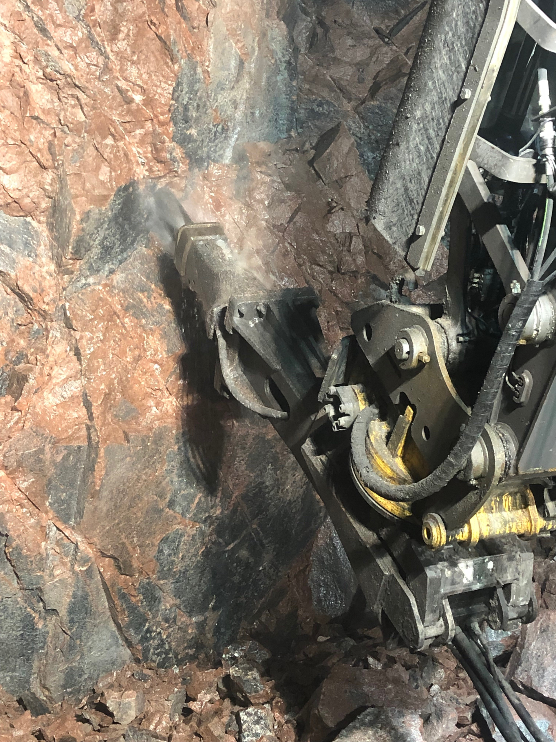 Epiroc Sb Tunnel Breaker