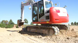 Takeuchi Tb2150 Working