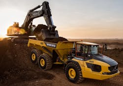 Volvo Ec950 Excavator Loading A60 H Articulated Truck 531x371 5ffe7211e1c4d Volvo Ec950 Excavator Loading A60 H Articulated Truck 531x371 5ffe7211e1c4d