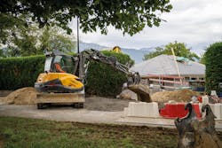 Mecalac Dealers Live Construction Shot 2021 6026d947a3990 Mecalac Dealers Live Construction Shot 2021 6026d947a3990