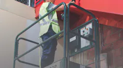 Jlg Whitepaper Image 5 Steps To Reach Zero Falls From A Ladder At Work