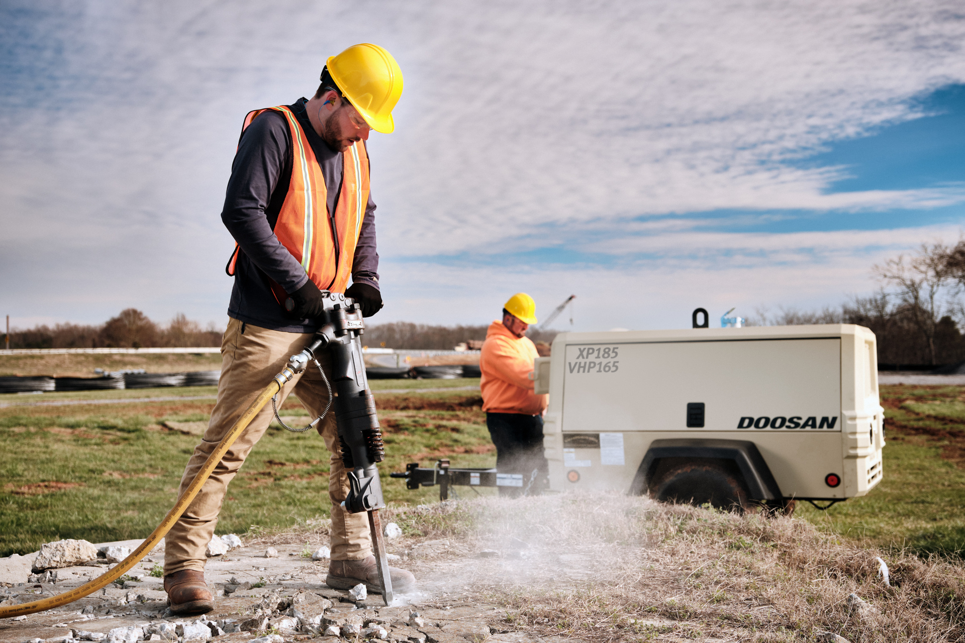 Doosan Portable Power Xp185 Vhp165 W Breaker 21