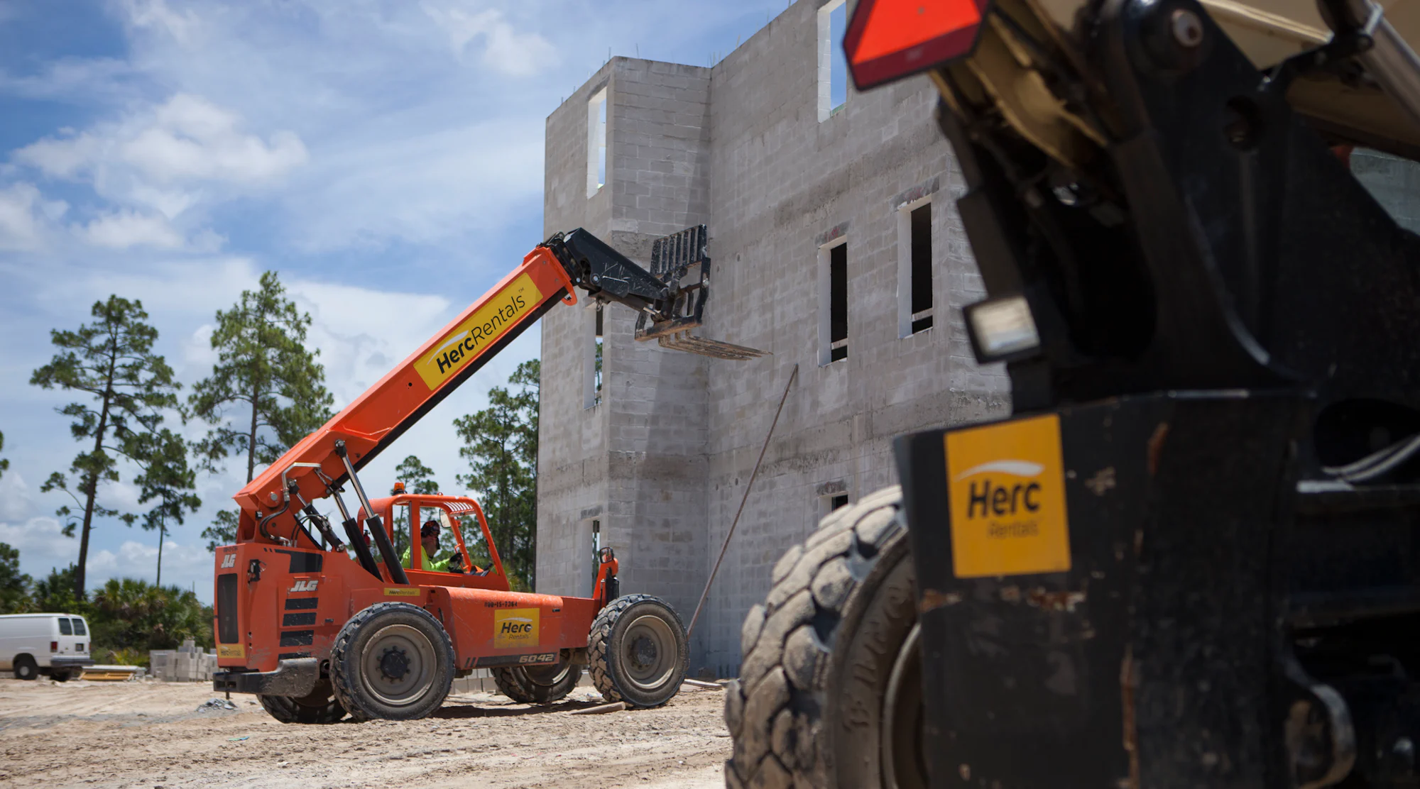 Herc Rentals Uncorks a Hot 36.8 Percent Rental Revenue Rise in Second ...