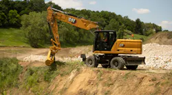 M320