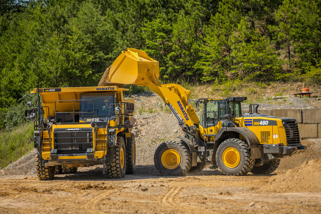 Komatsu WA480-8 yard loader