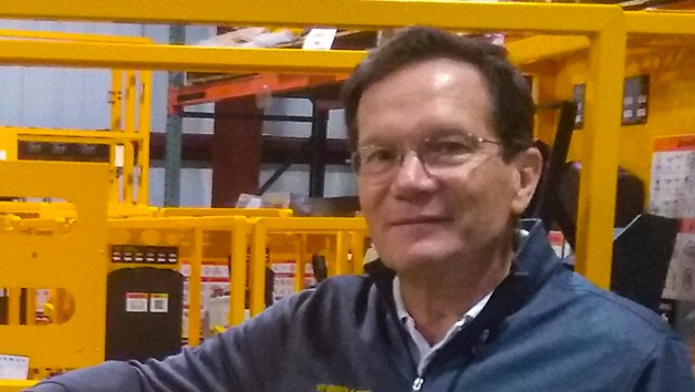 Hy Brid Lifts Jay Sugar