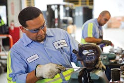 United Rentals Cold Weather Tips 2 61bac2492c791 United Rentals Cold Weather Tips 2 61bac2492c791