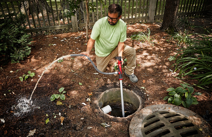 Milwaukee M12 Transfer Pump Tool 002 6215617fa8452