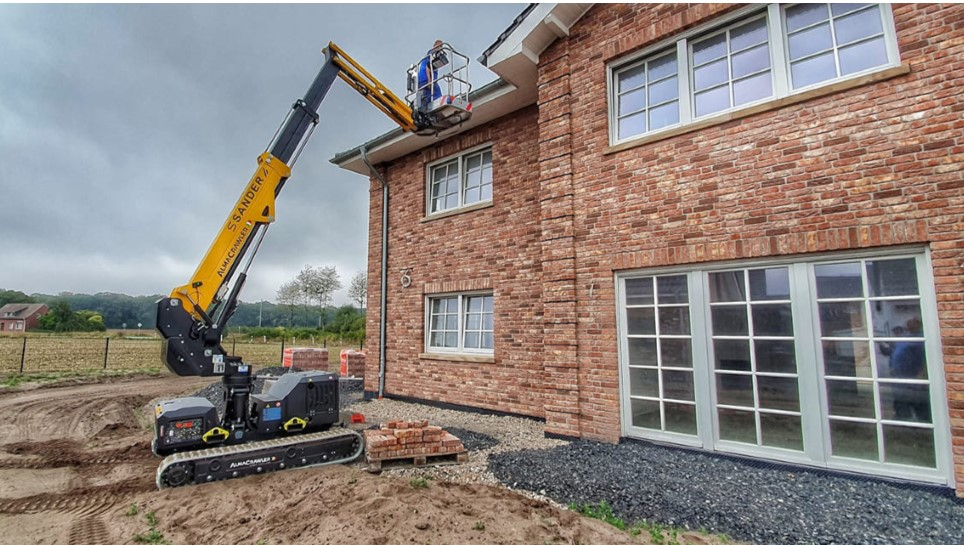 Reachmaster Jibbi Evo Working On House Used On Invitation 622ebaeaa75ce