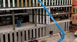 Thanks to its extremely low machine weight, the S-80 J has low ground pressure for a machine of this class size. Its low weight also allows the S-80 J to be equipped with the exclusive Genie 4-point TraX system. Thanks to its extremely low machine weight, the S-80 J has low ground pressure for a machine of this class size. Its low weight also allows the S-80 J to be equipped with the exclusive Genie 4-point TraX system.