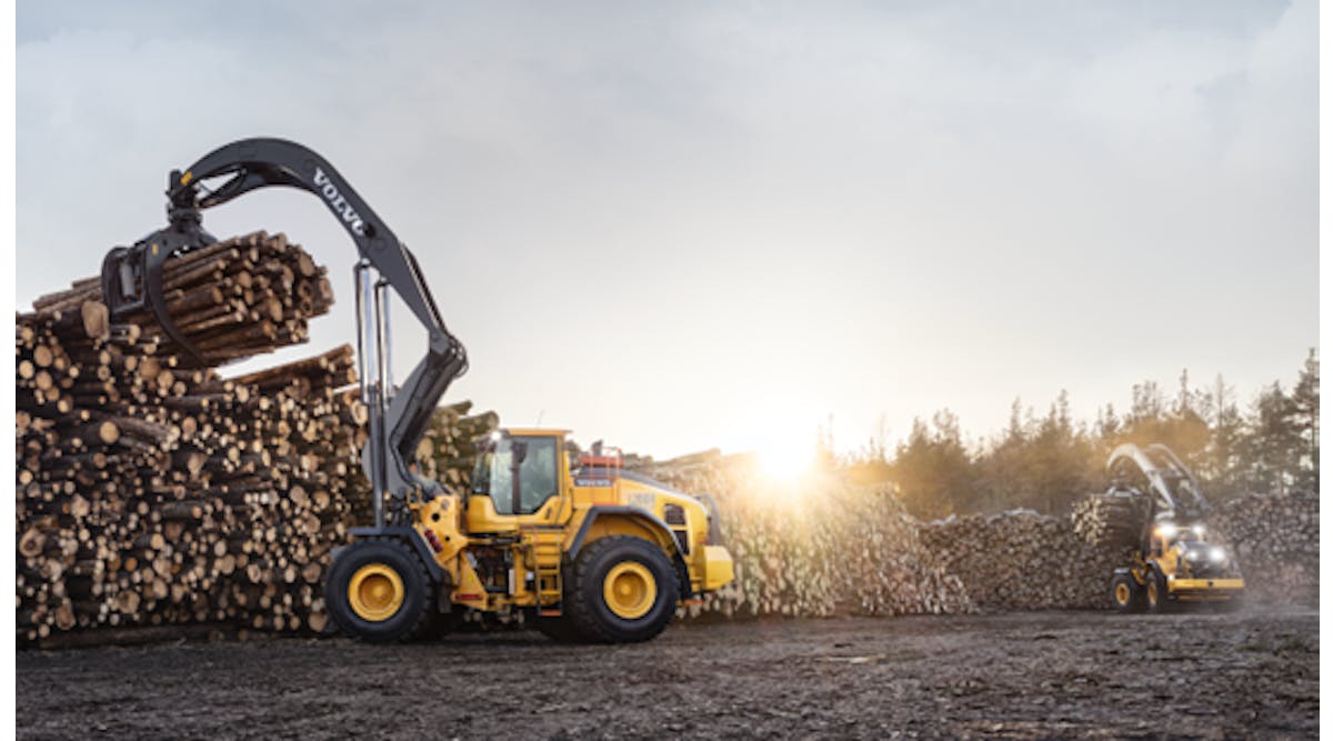 Volvo CE&rsquo;s L200H High-Lift Wheel Loader