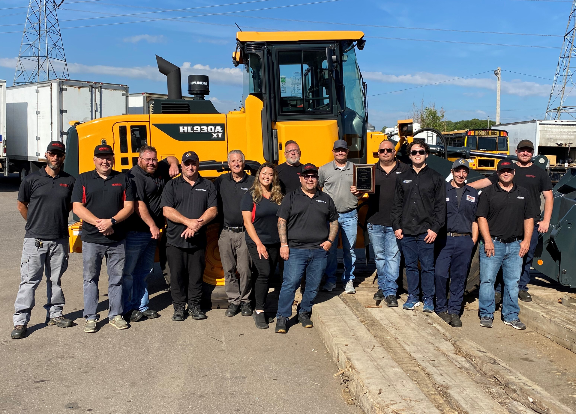 Hyundai Universal Truck Sales Team Photo