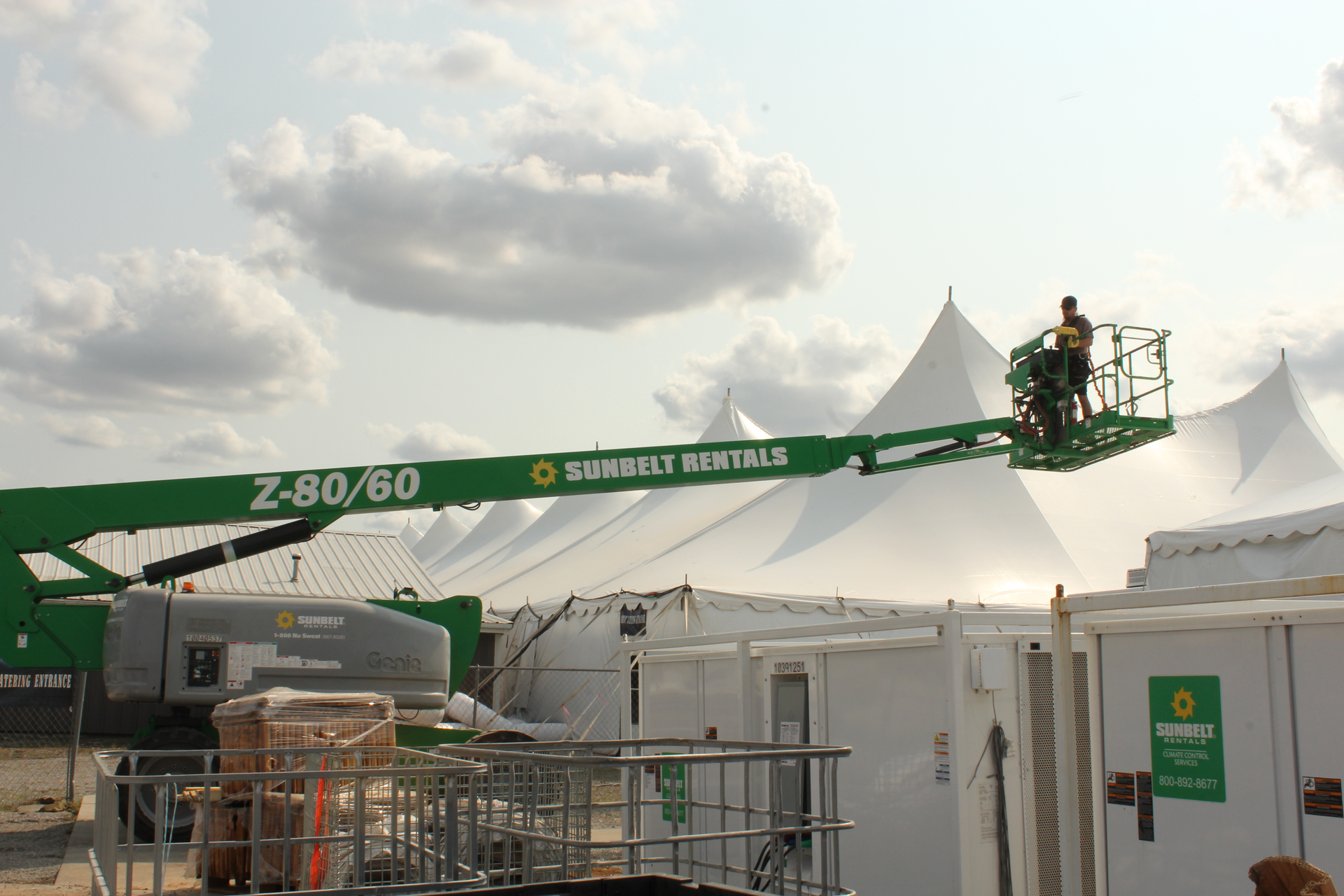 Sunbelt Rentals Boom And Rock Music Fest 21 6394f6f0a271e