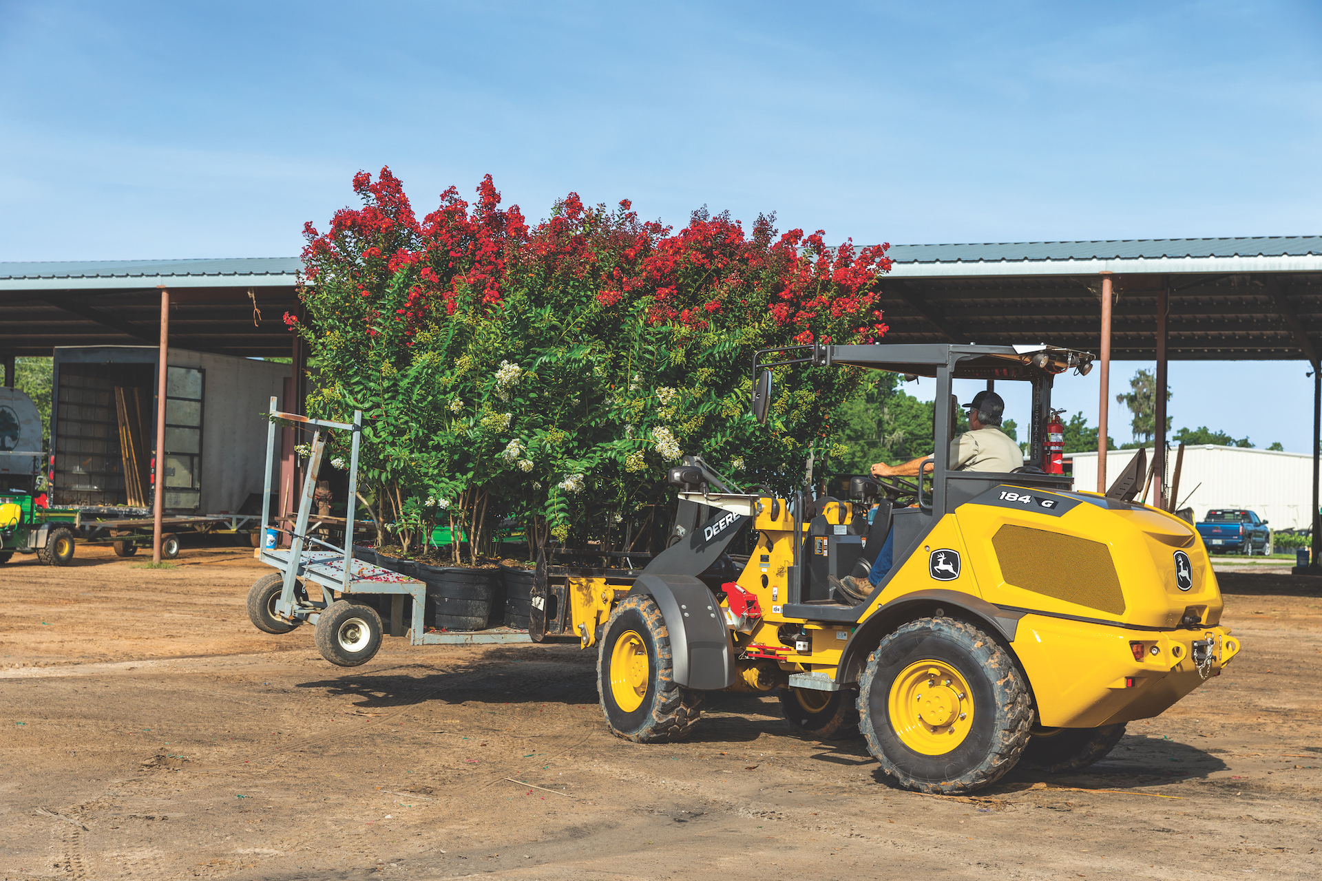 Deere Increases Worldwide Revenue 32.2 Percent in Fiscal First Quarter