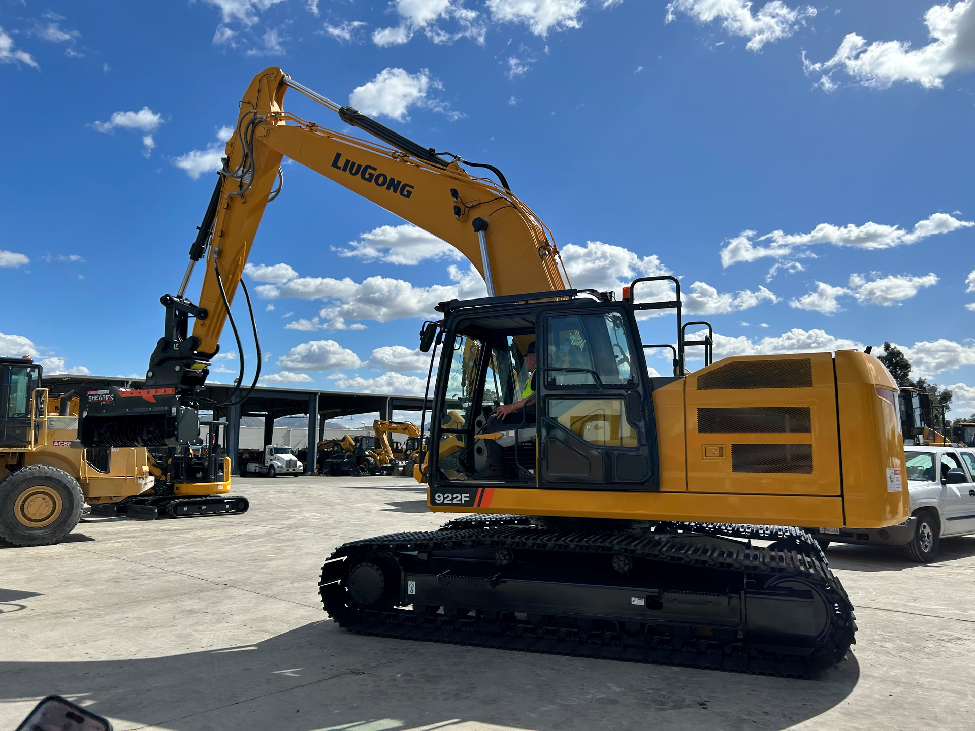 Liu Gong 922 F Excavator '23